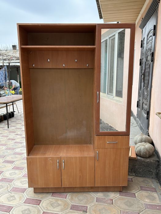 Мебель прихожкаға