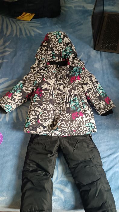 Продам  зимний костюм детский