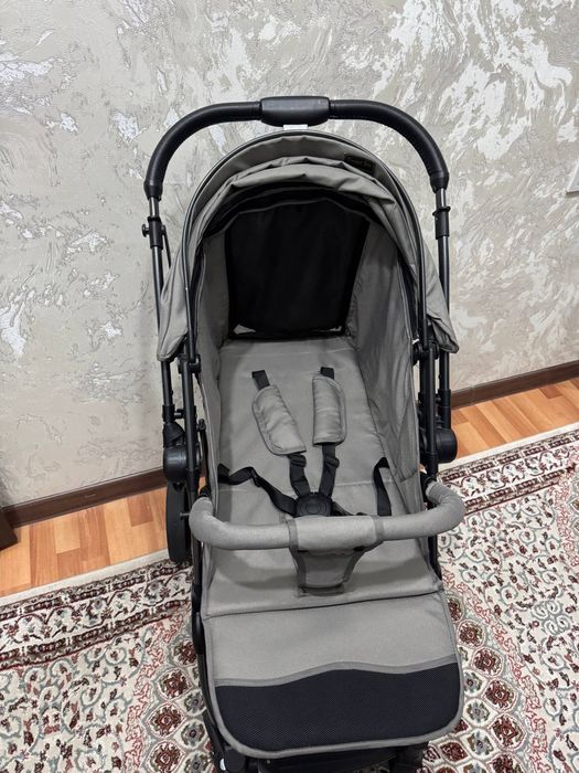 Коляска детская почти новая