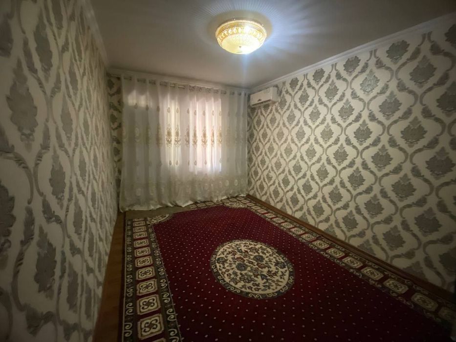 Юнисобод 7 2/2/4 сотилади