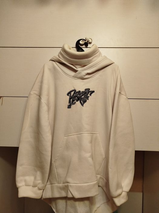 Продам свитшот мужской