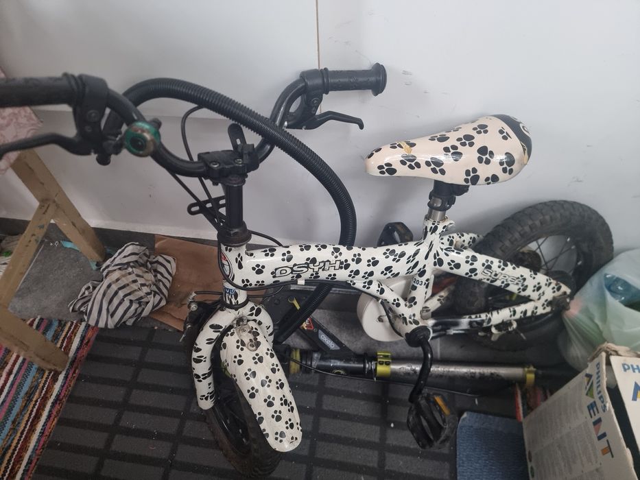 Bicicleta copii roti 12