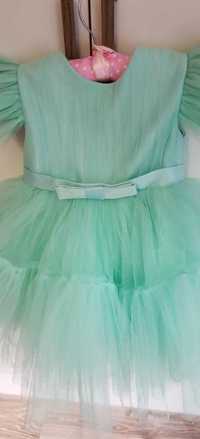 Официална рокля в зелено 98 р-р 2г