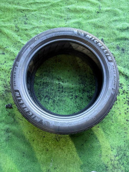 Anvelope Iarna 245/45/18 Michelin