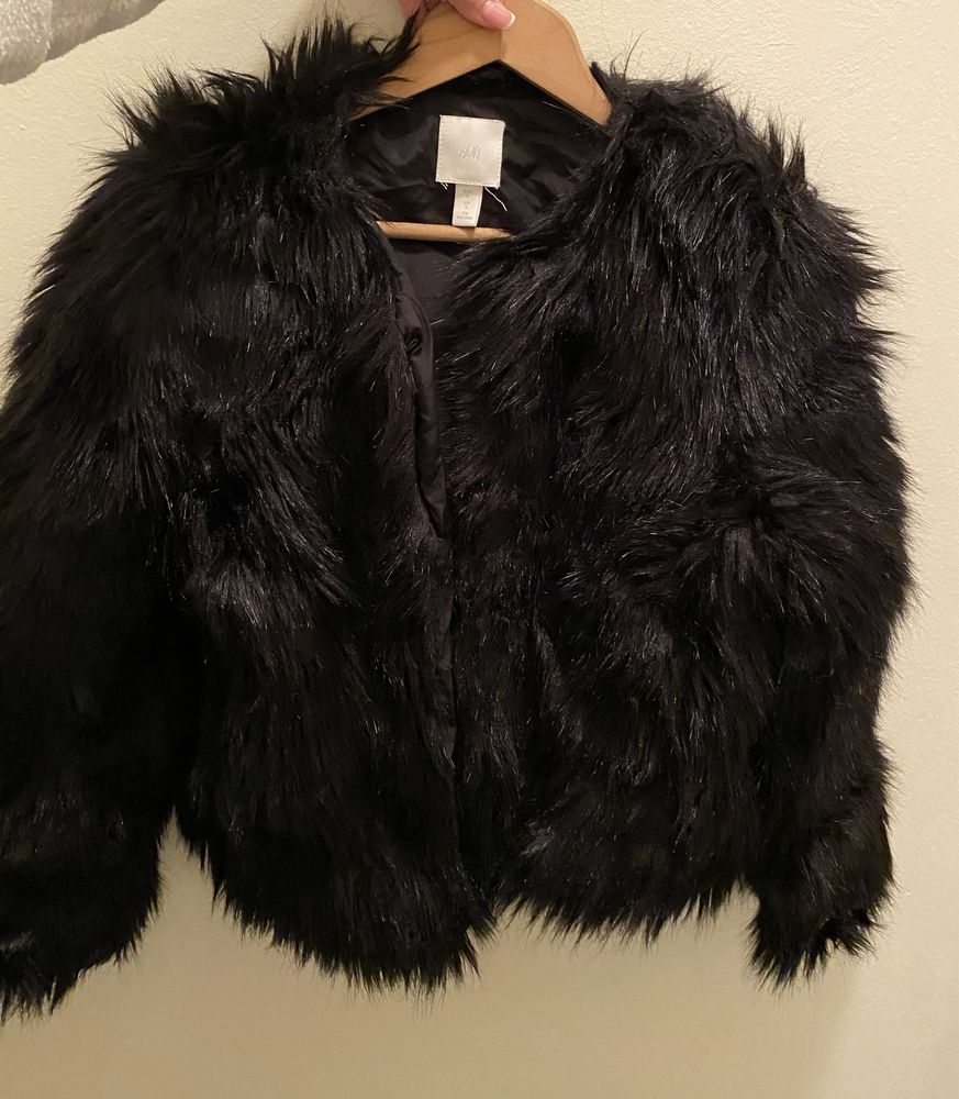 Яке Zara Beeshka H&M