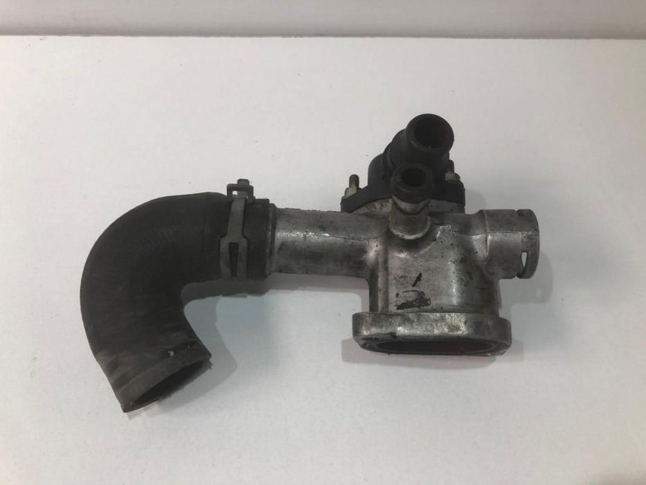 Distribuitor apa Audi A4 (2001-2004) [8E2, B6] 1.9 tdi 038121133a