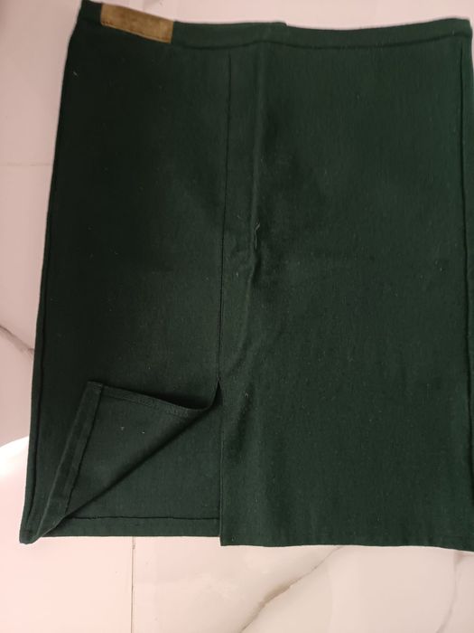 Fusta damă din lână