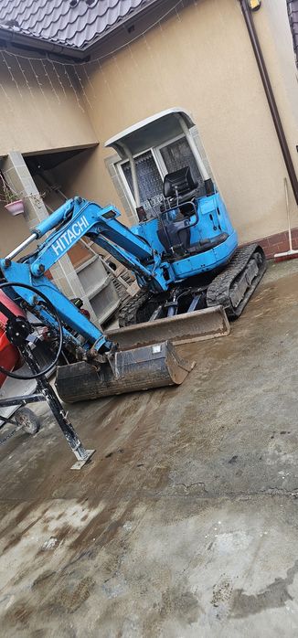 De vânzare mini excavator de 2t hiatchi