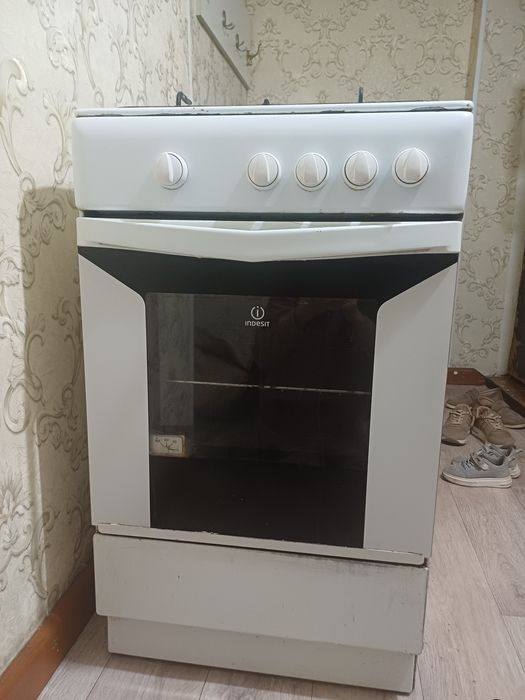 Газ плита indesit