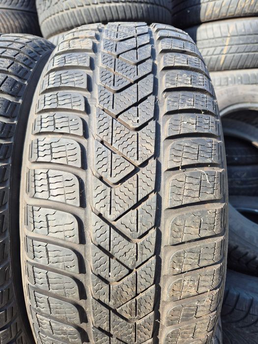 2 Anvelope de IARNA - 215/60/16 - PIRELLI - CA unele NOI DOT 2019