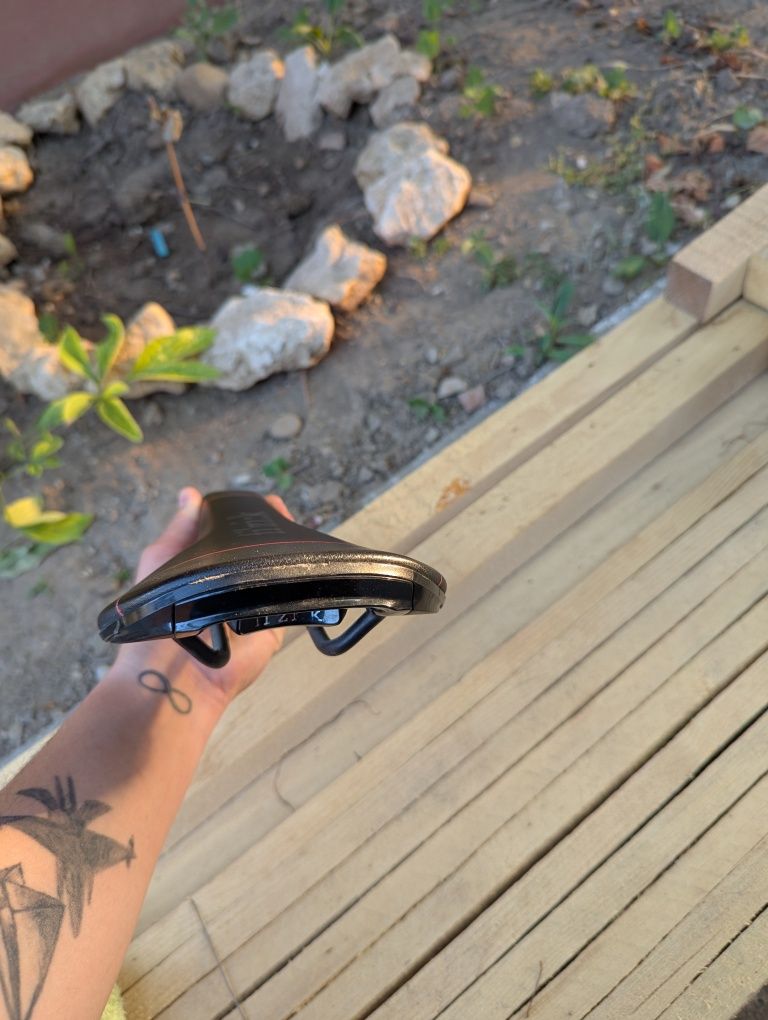 Sa profesionala bicicleta Fizik