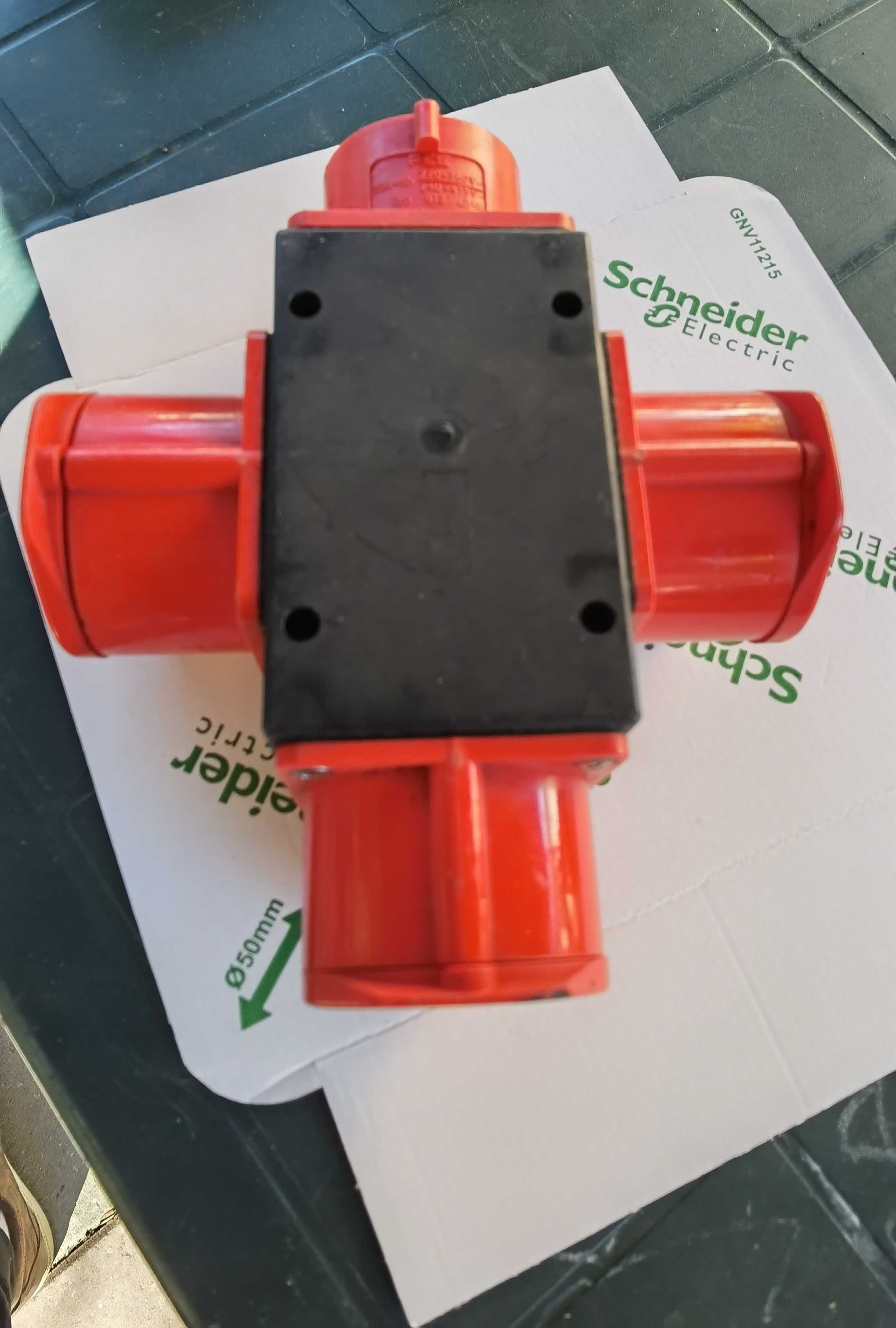 Cablu adaptor 16-32,32-63 A, triplă,