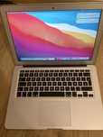 Laptop MacBook Air Early 2014; Pata ecran