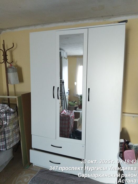 Шкаф 30000т. И детскии 6000