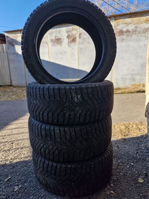 продам шины срочно