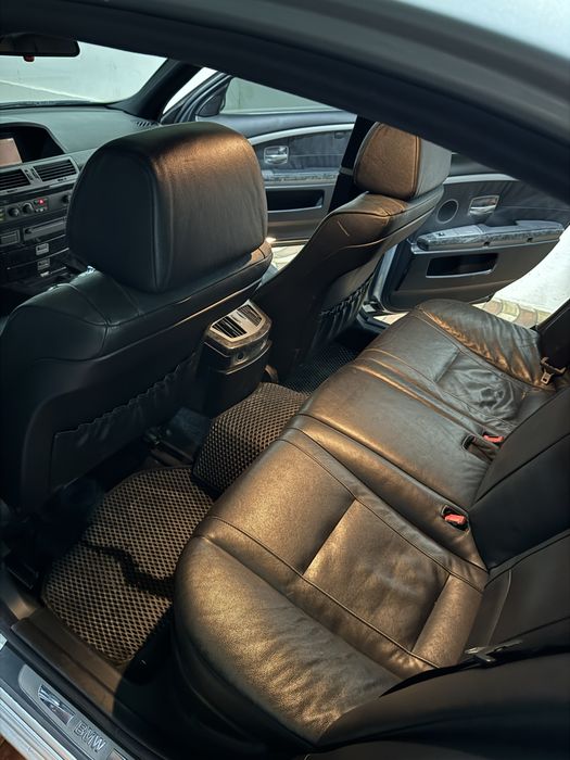 bmw 730i , 4 litr motor, holati yahwi