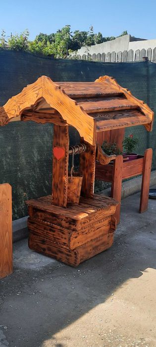 Fântână decorativă