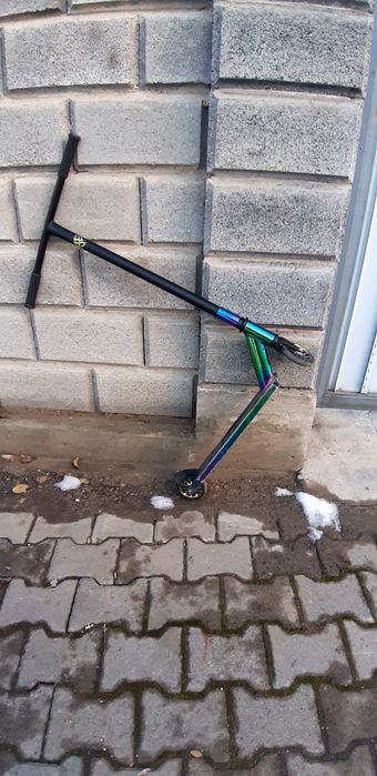 Обмен трюковой самокат фирмы BOBO