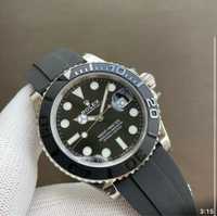 Продавам Rolex Yacht Master White Gold Rubber Strap 40 мм.