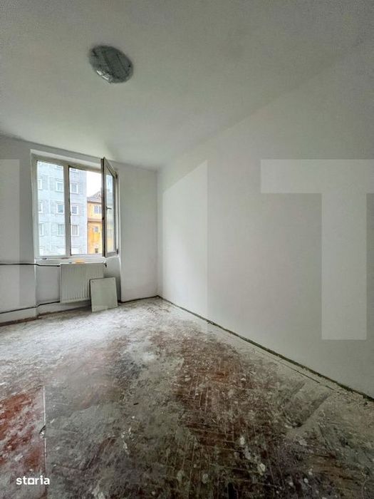 Garsoniera de vanzare, 11 mp, zona Medicina