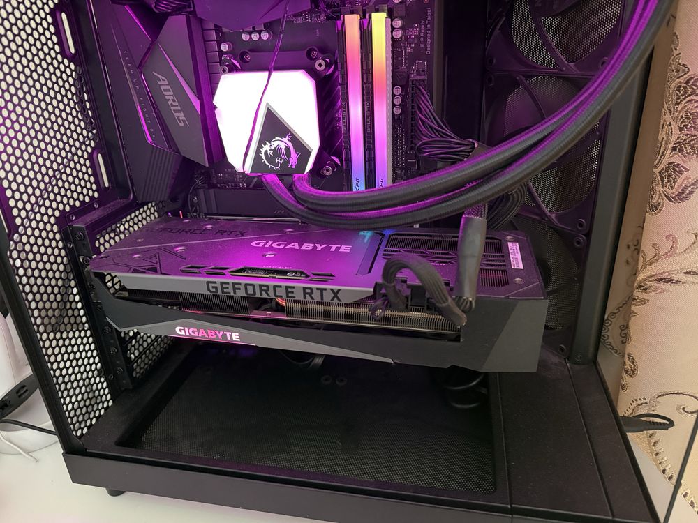 GIGABYTE Nvidia RTX 3070 Ti 8gb Gaming OC