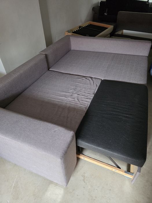 Coltar masiv extensibil + transport gratuit în localitate