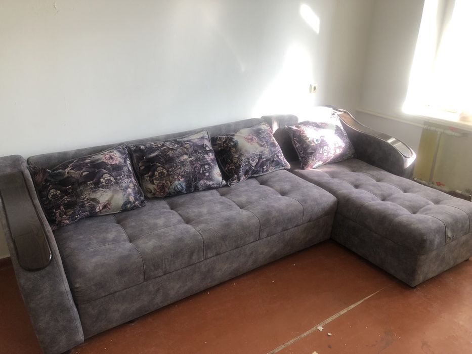 Срочно Диван раскладной