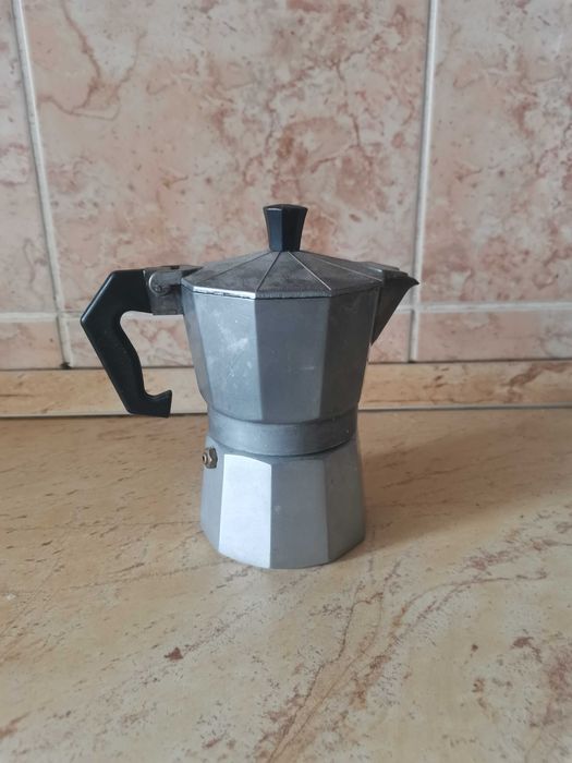 Cafetiera aluminiu pentru aragaz