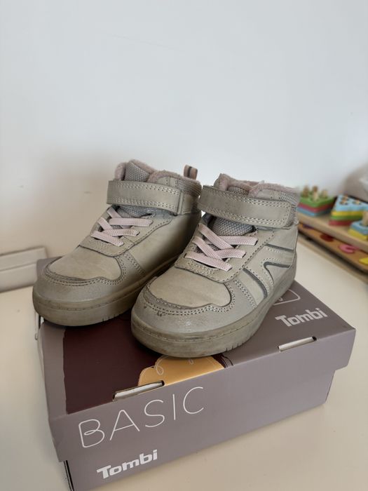 Ботинки для девочек, натуральная шерсть