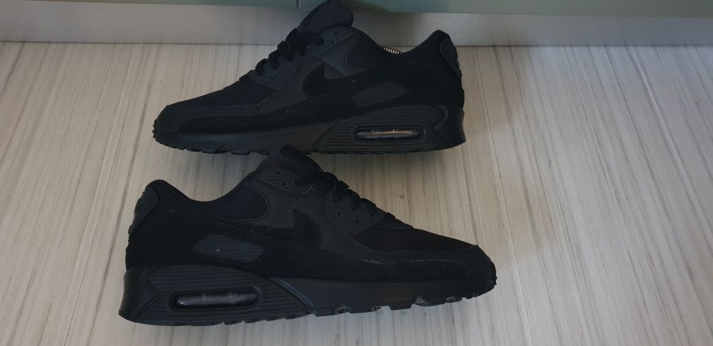 Nike Air Max 90  UK 8.5  Mens  43 /27.5см ОРИГИНАЛ! Мъжки Маратонки!
