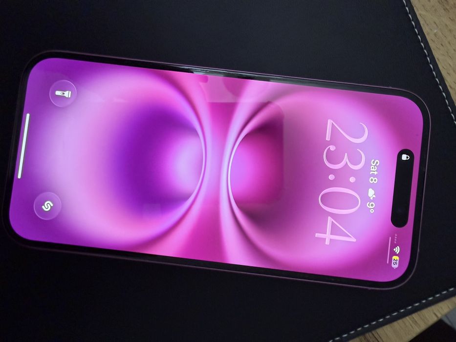 Айфон 16 без забележки