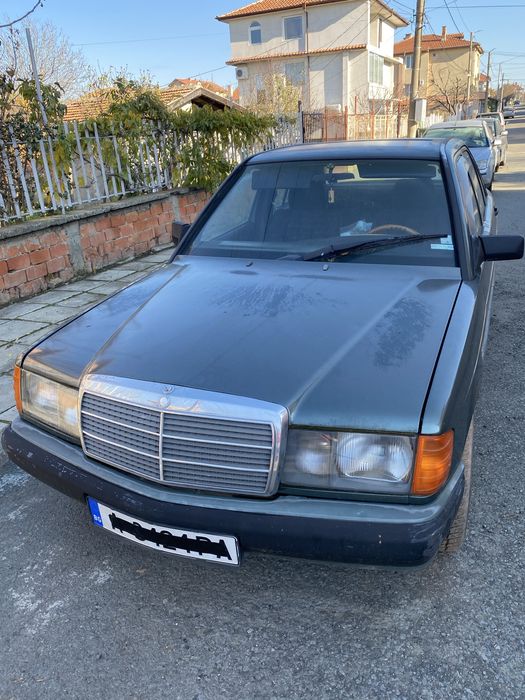 Мерцедес Е190 бензин