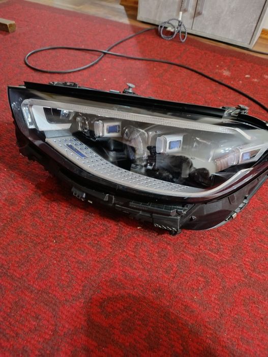 Фара mercedes 223