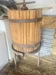 Teasc/ Presa manuala de struguri aproximativ 150L