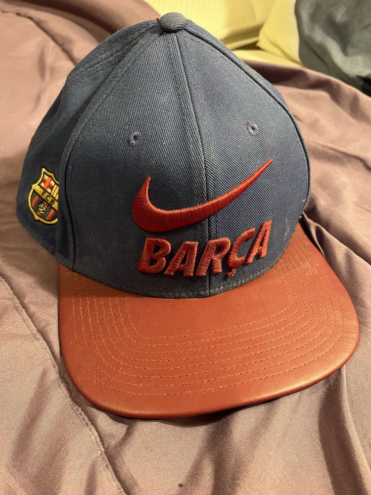 Оригинална шапка на Barca