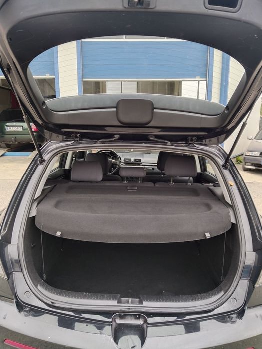 Мазда 3  1.6 HD  109 hp