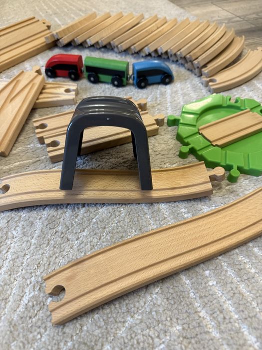 Комплект Дървени влакчета с релси от ИКЕА