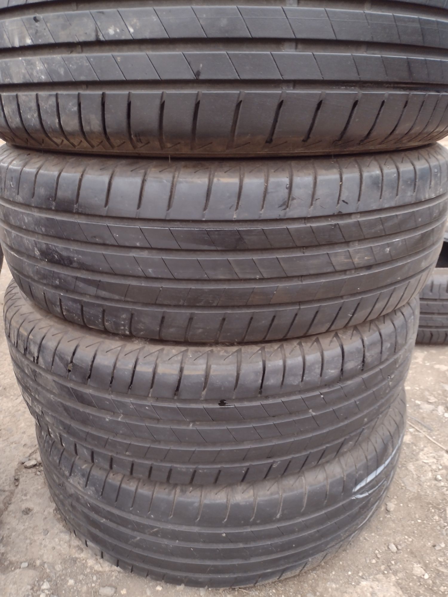 Bridgestone T001 4бр.185/65/15 дот0618