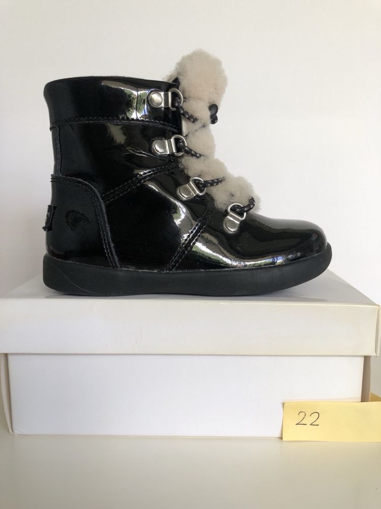 Обувки Mayoral, UGG 22, 23 номер