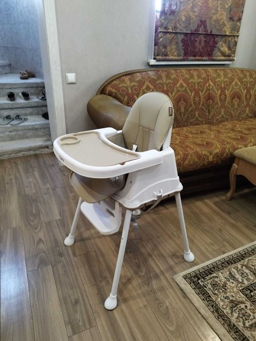 Стульчик для кормления Tomix Roby