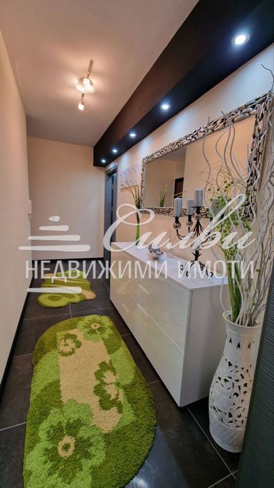 Продава се Двустаен апартамент в Шумен, Добруджански - 72 кв.м за 1771 €/кв.м - Снимка #4