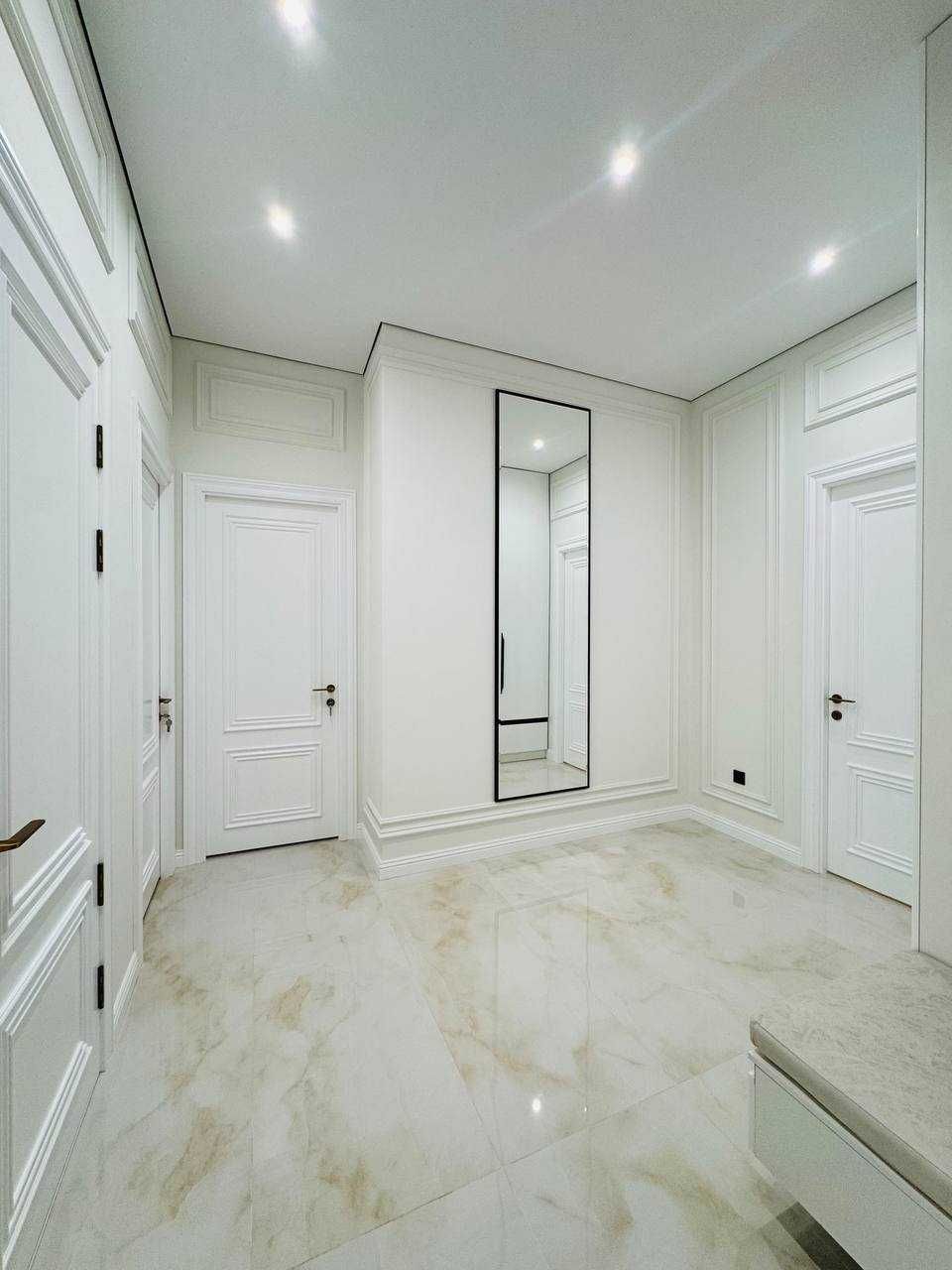 V781 ПРОДАЕТСЯ квартира на: Айбек метро  кунаева