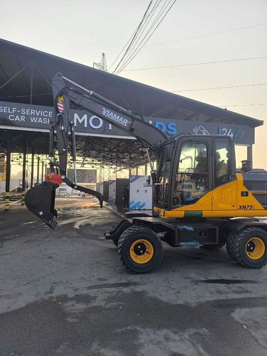 Экскаватор VIAMAR XN-75L