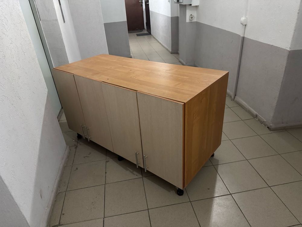 Продается шкаф! Срочно!