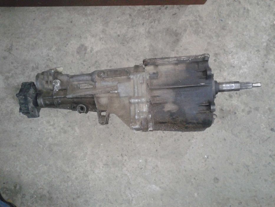 продам запчасти на форд сиерра