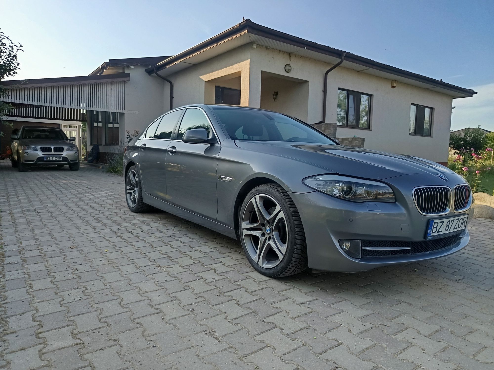 Vând BMW f 10 2.0 diesel