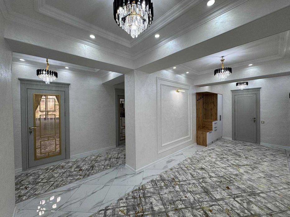 3х комнатная квартира 100кв/м, со всеми удобствами по ул.Гагарина