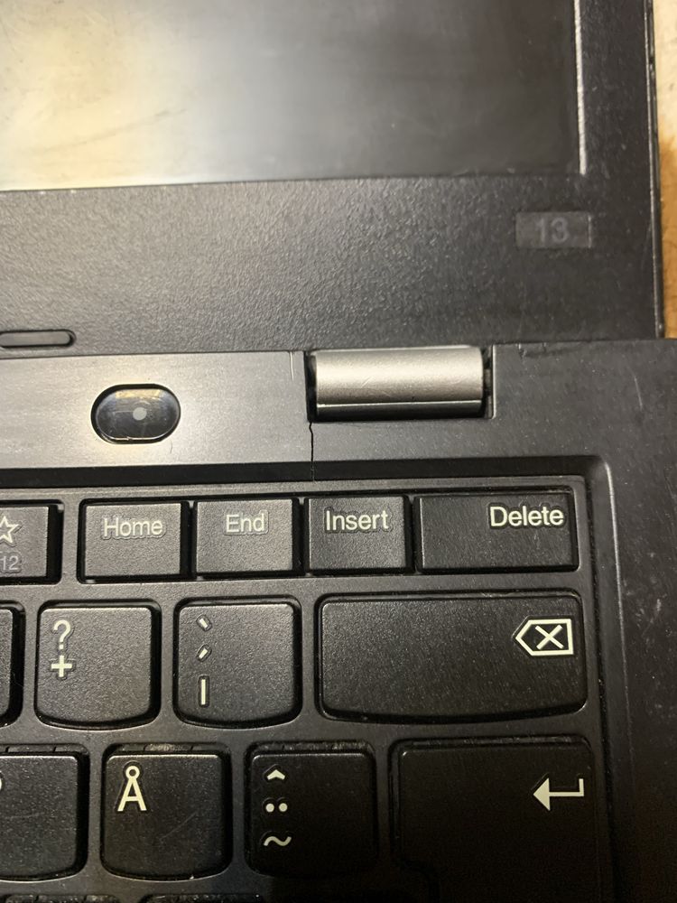 Laptop Lenovo 13  intel 3865u,4gb ddr4,intel hd 620 ssd128gb