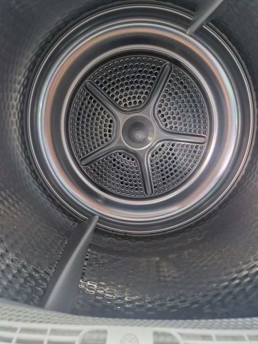 Сушилня Bosch Eco logixx 7 A++ термопомпа