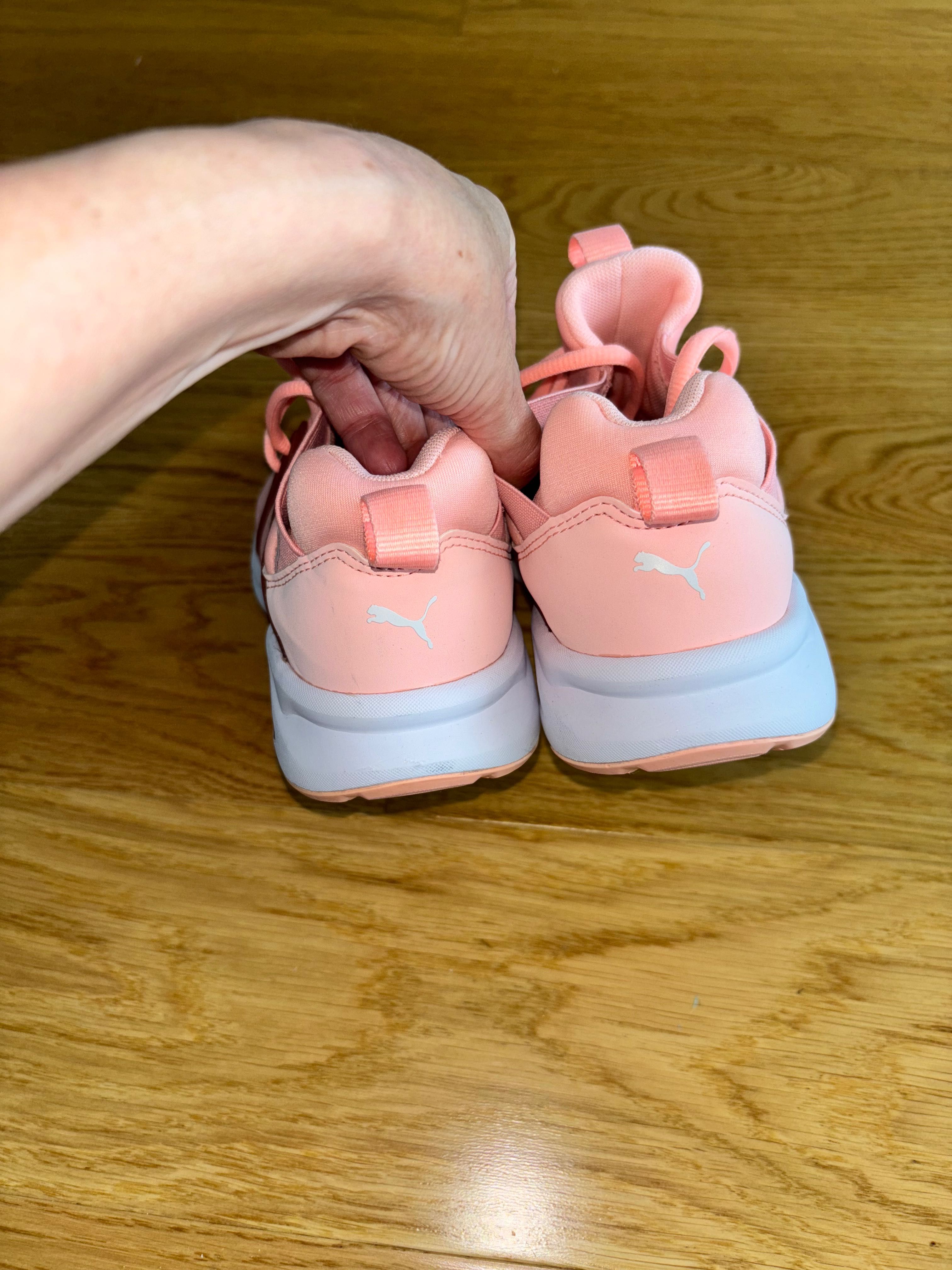 Puma маратонки Enzo 2 Speckle 38